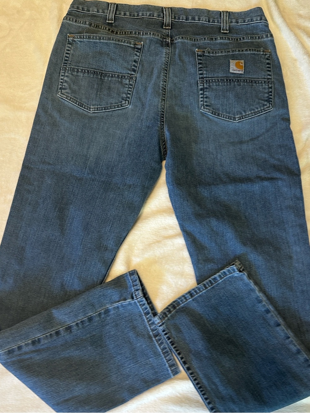 Carhartt Men's Blue Relaxed Fit jeans 35x32. No rips or stains